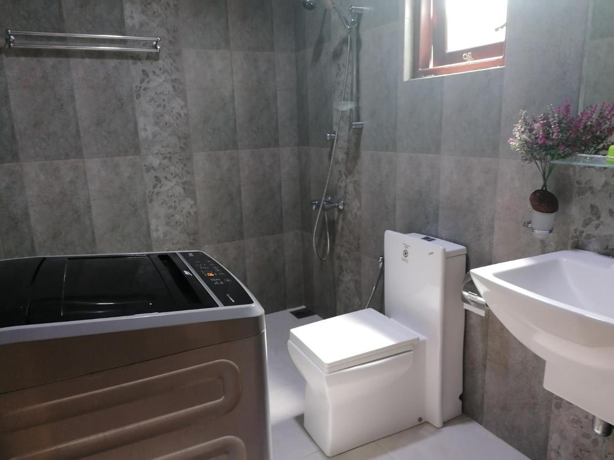 Ocean Breeze Apartment Colombo Luaran gambar